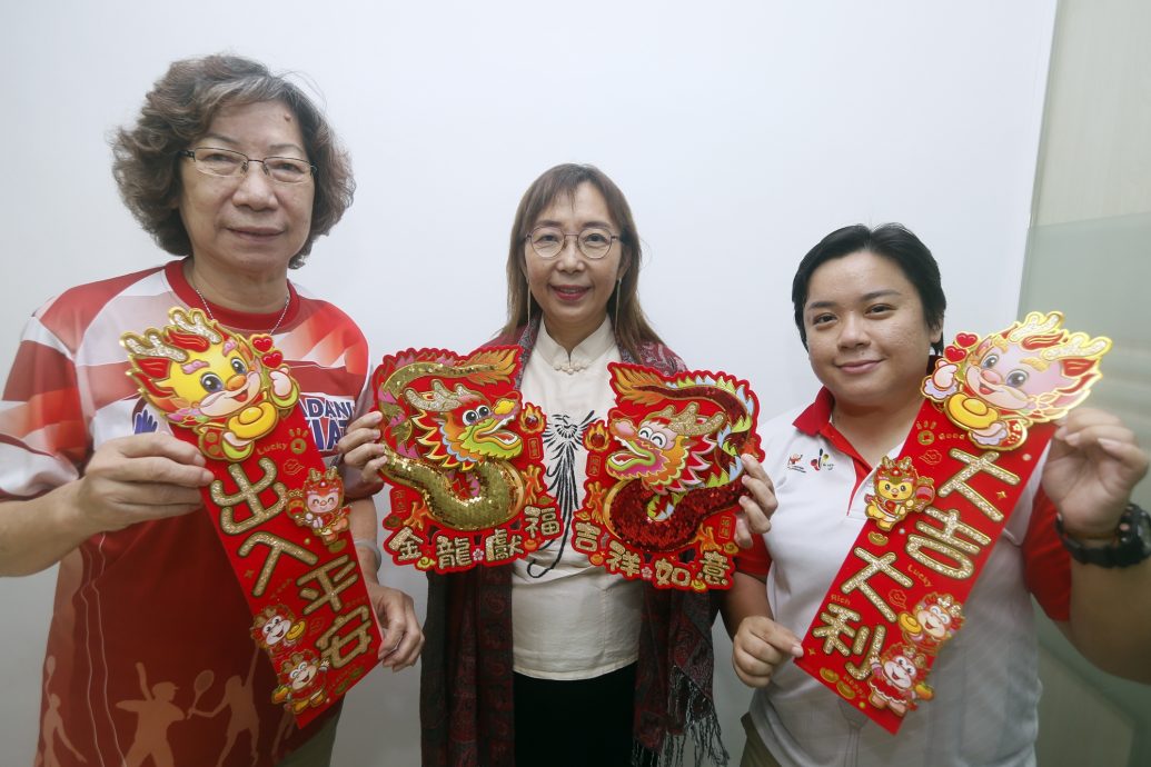 大都会/新年特稿-属龙的女人，郭素沁和助理