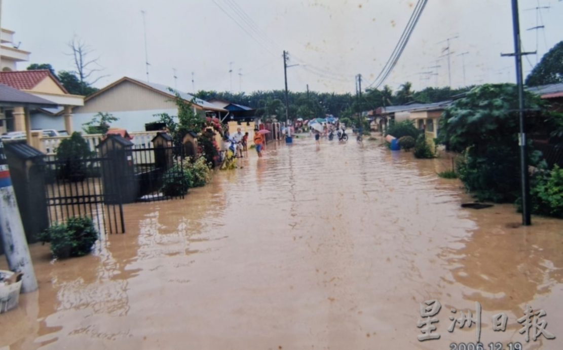 **已签发**柔：封面：【今日面谱】：从修建沟渠到开辟新路，刘桄僖与叶陶沙新村有不解之缘