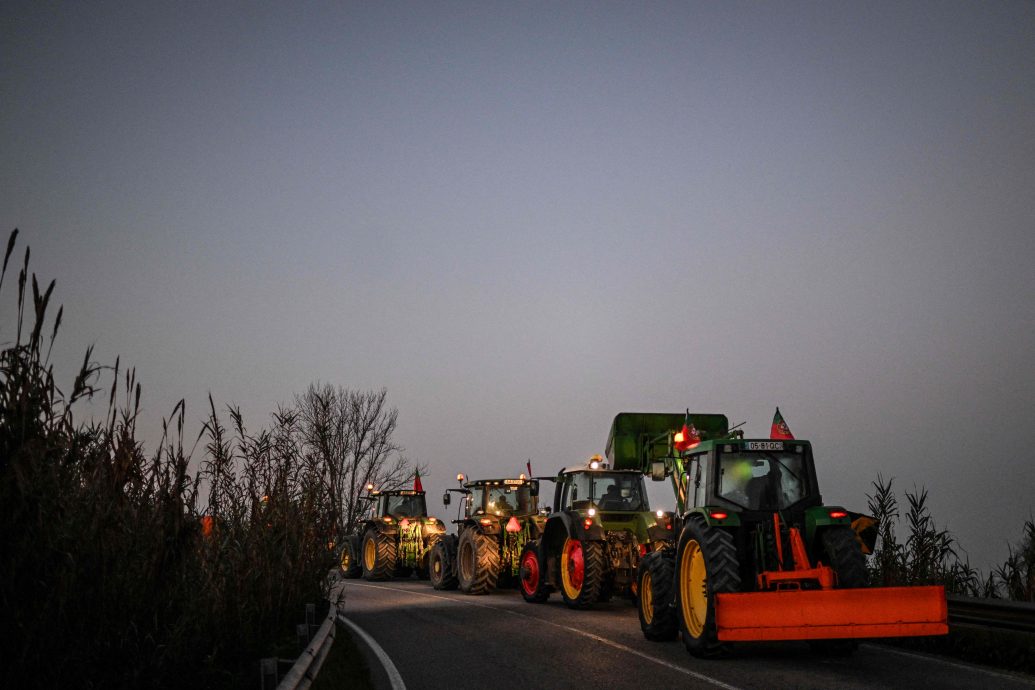 欧洲农民示威扩散 波兰农民9日封锁与乌边境