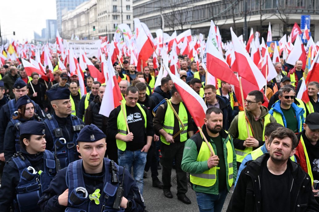 波蘭農民示威抗議歐盟綠色政策和烏克蘭糧食進口