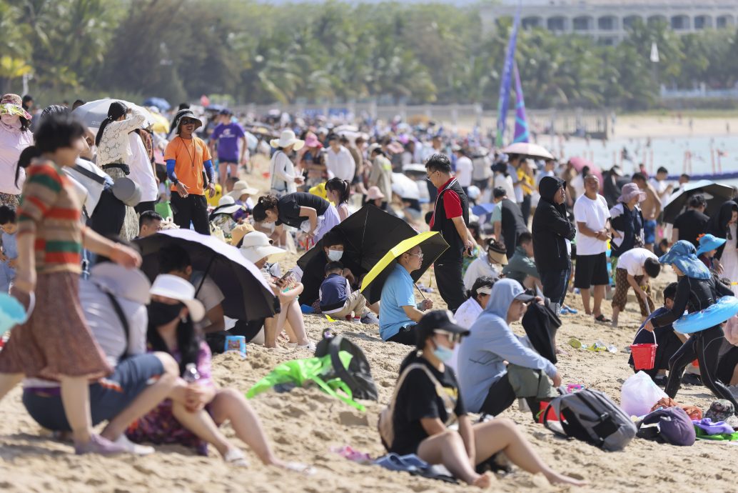 海南新春变“走不出的岛” 只剩破万人民币商务舱机票