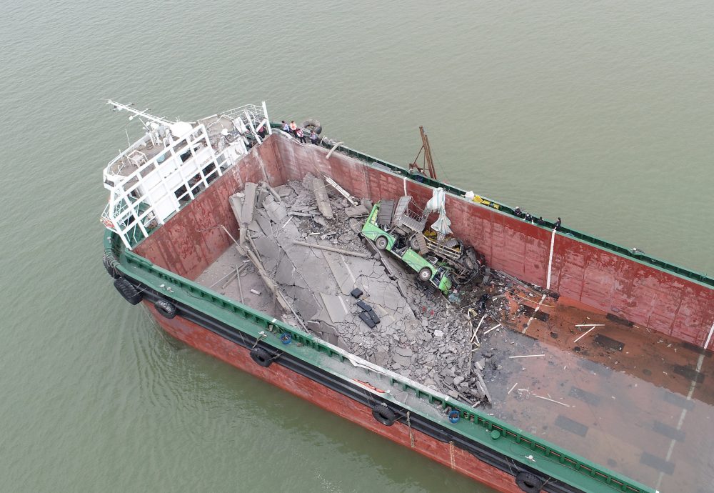 跟进新闻∕ 广州南沙货船撞断大桥增至5死　当局:船员操作不当所致