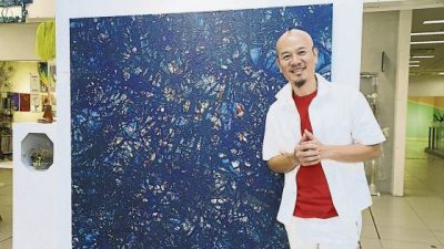 艺术家Philip黄汉强／在艺术世界里  做孩子的“奥特曼”