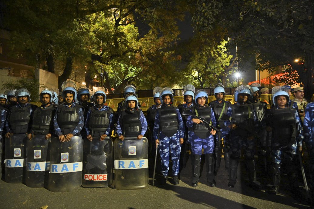 印度首都新德里首长涉收回扣 大选前被逮捕