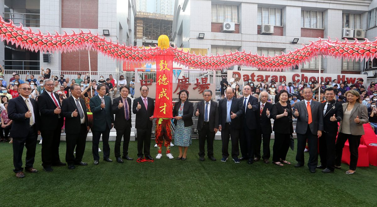 大都会/ME头/吉隆坡中华独中“致德成才”开学礼