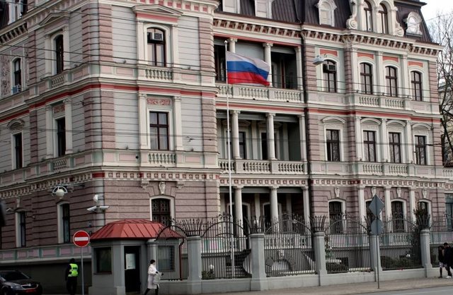 拉脱维亚宣布俄罗斯一外交官为“不受欢迎的人”