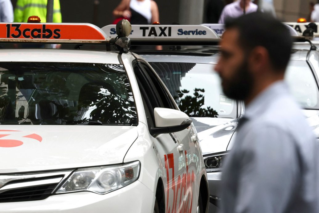 控Uber抢饭碗 澳德士司机约获8.4亿元赔偿