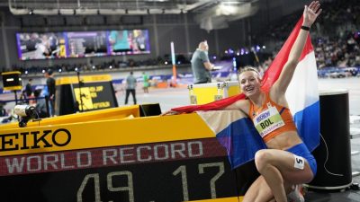 格拉斯哥室内田径世锦赛| 荷女飞人抢美国2金光芒  波尔刷400米世界纪录