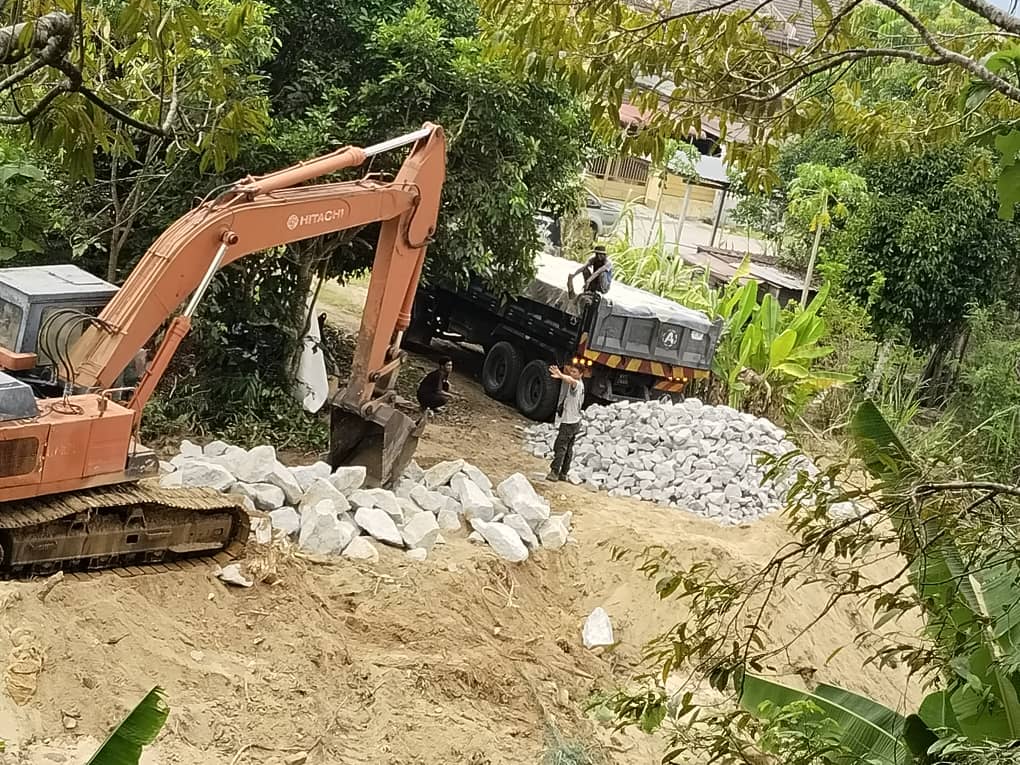 甘榜维拉萨米河岸石墙竣工 解除发生水灾的隐患