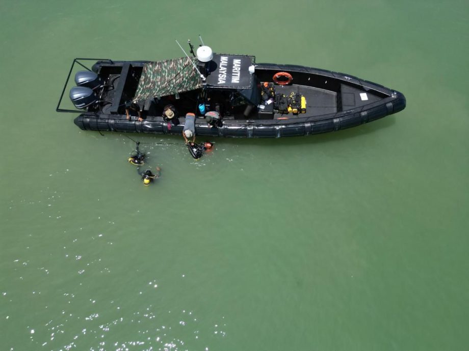 直升机坠海|海事执法机构次阶段搜索 寻直升机黑箱