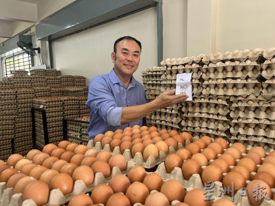 蛋商推出买蛋送鸡促销 3天送出1万5000只