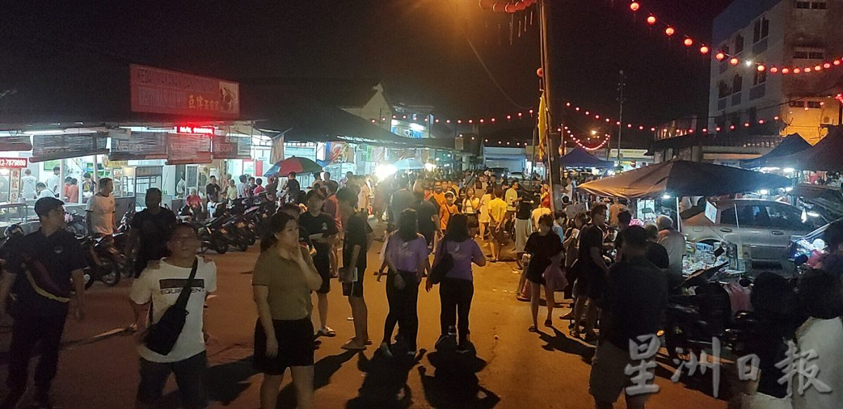 （已签发）柔：士乃新村街头新春活动引爆 村民：这是士乃人的新年