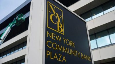 信用评级遇新一轮调降 纽约社区银行股价继续暴跌