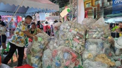 3天泼水节庆典  曼谷考山路垃圾达116吨