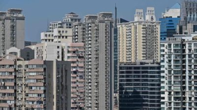 中国70城市房价   8年半来跌最惨