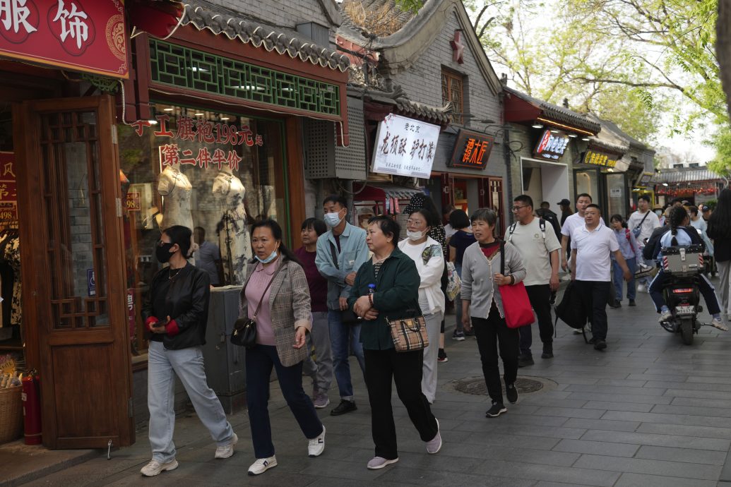 今年一季度中国国出入境人员超1.41亿人次 同比上升117.8%