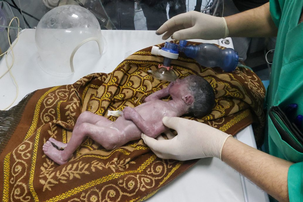 以军空袭拉法酿22死 丧命孕妇获紧急剖腹诞女婴 宝宝名字叫“勇气”！