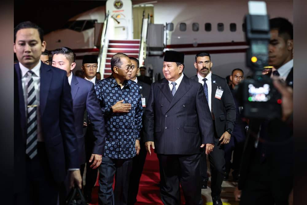 印尼候任总统普拉博沃抵马 展开特别访问
