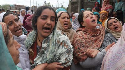 印控克什米尔地区小船翻覆 4死19失踪