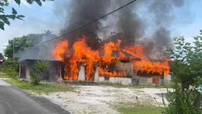 双溪古月房屋火灾 被烧毁80%