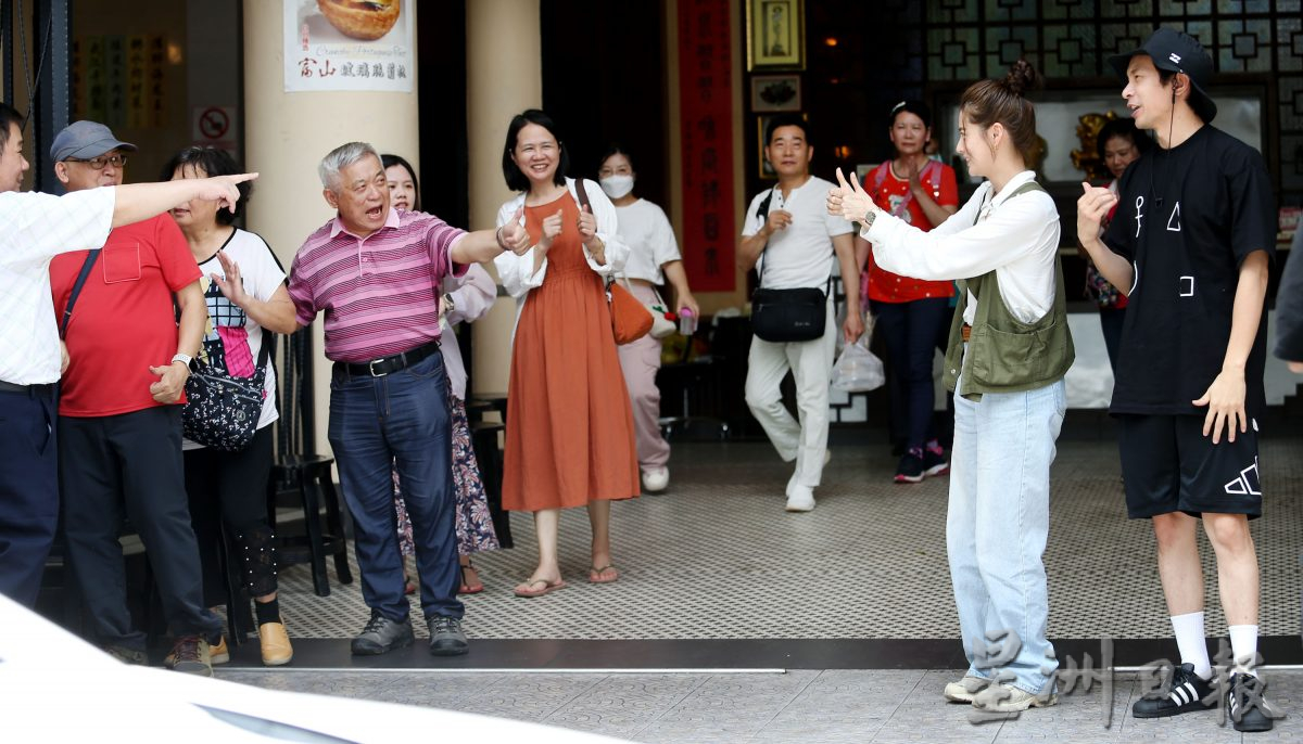 台湾真人秀“演员们的旅行” 制作团队到霹州拍摄