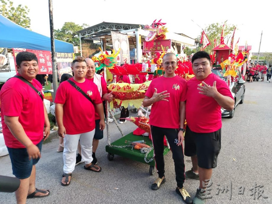 *已签发*柔：新闻： 东甲大老爷圣灵宫众神出游 数千民众参与场面浩大