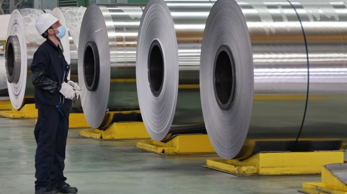 拜登寻求对中国钢铝产品加征关税