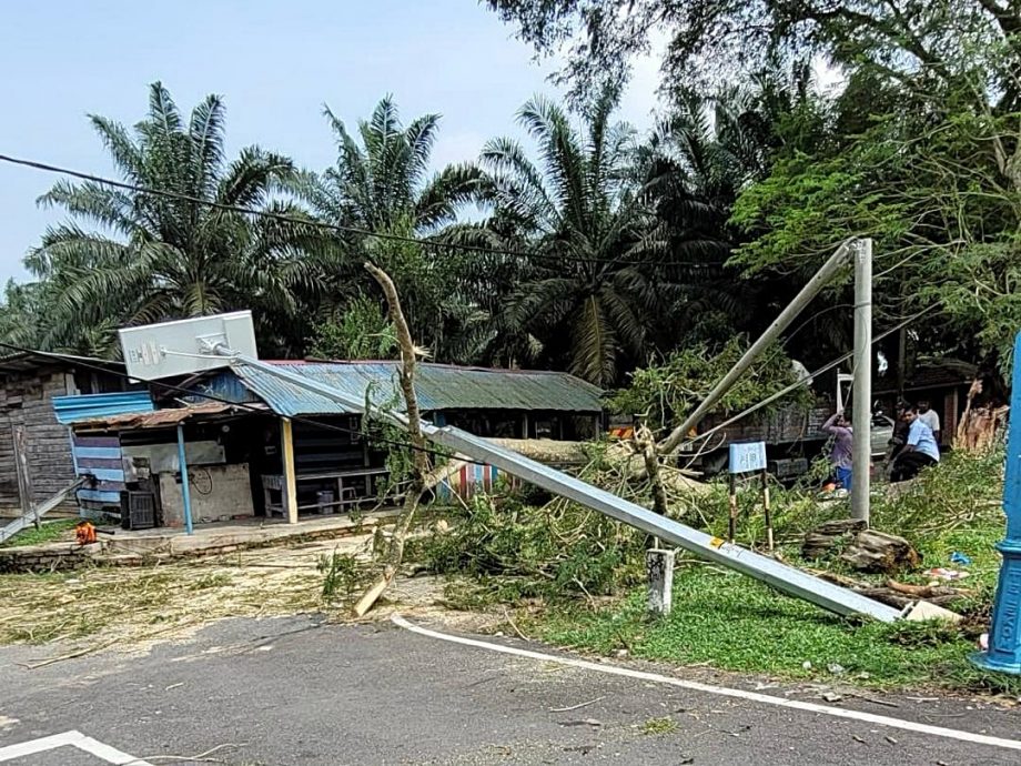 柔：士年纳新村风灾，5房被掀屋顶