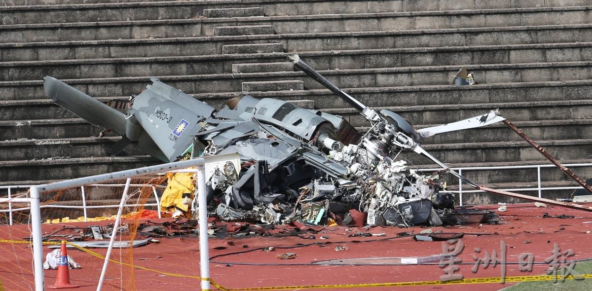 法米:海军直升机坠毁临时报告料两周内出炉
