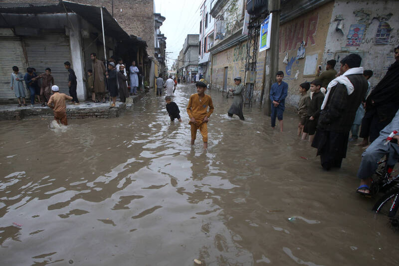 看世界）巴基斯坦暴雨成灾酿41死 其中28人遭雷击身亡