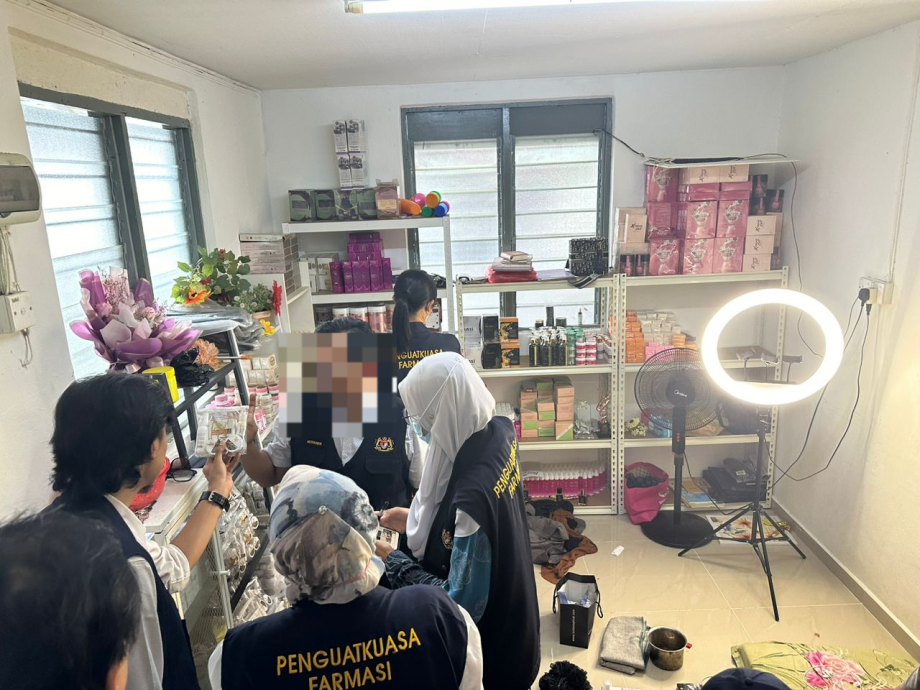 移民局捣破未经批准的化妆品和美容产品集团·逮捕3名印尼男女包括主谋
