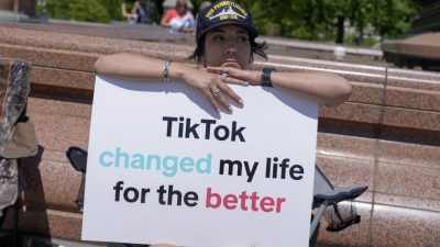 美国国会通过TikTok“不卖就禁”法案 拜登明签署法案