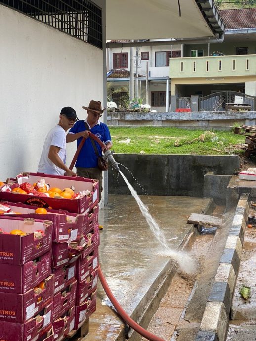 豪雨引發金馬侖甘榜拉惹閃電水災 何子揚籲加速落實應對措施