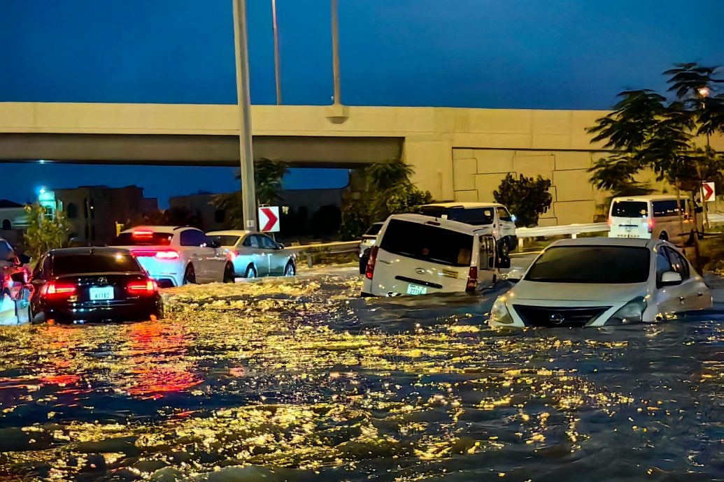 迪拜暴雨成灾 否认人造雨酿祸  阿联酋总统下令速查基设