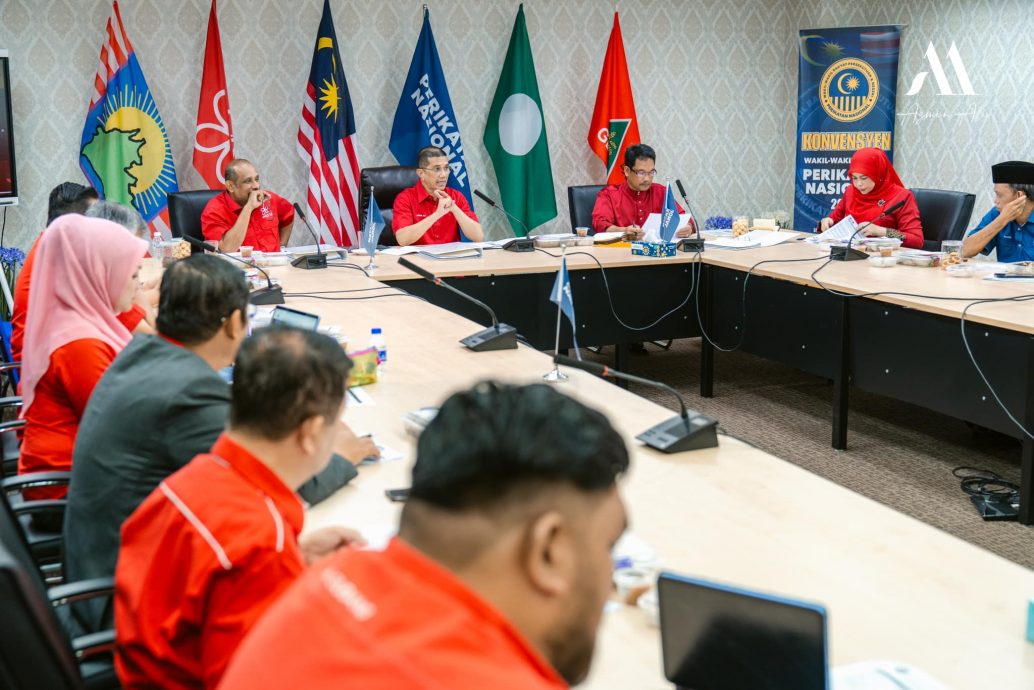 雪土团党召开新古毛补选会议 成立小组招揽年轻人和非马来选民