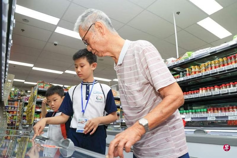 （已签发）全国：暖势力：陪伴独居年长者购物 小兄弟感受助人为乐