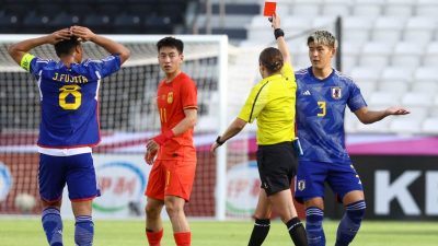 U23亚洲杯足球赛| 泰国爆冷挫伊拉克  中国不敌10人日本