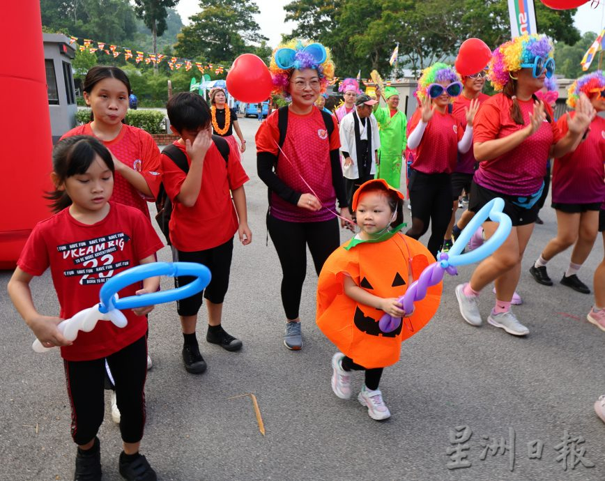 3000人参与义跑 为彭佛教会洗肾中心筹获30万8000令吉