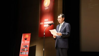 中国驻日大使说支持台独“日本将被带入火坑”    首相鸠山：基本同意说法