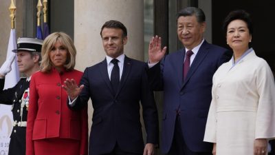 中法欧三方会晤 习近平：不存在“中国产能过剩问题”
