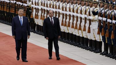 中阿合作論壇前夕  習近平與埃及總統會晤