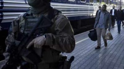 俄罗斯铁路再爆状况   “未经授权人士”被指使货运列车脱轨