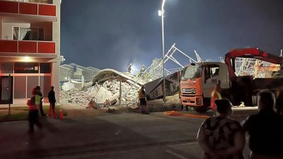 南非在建住宅大楼倒塌解体　2人死亡  53人遭活埋