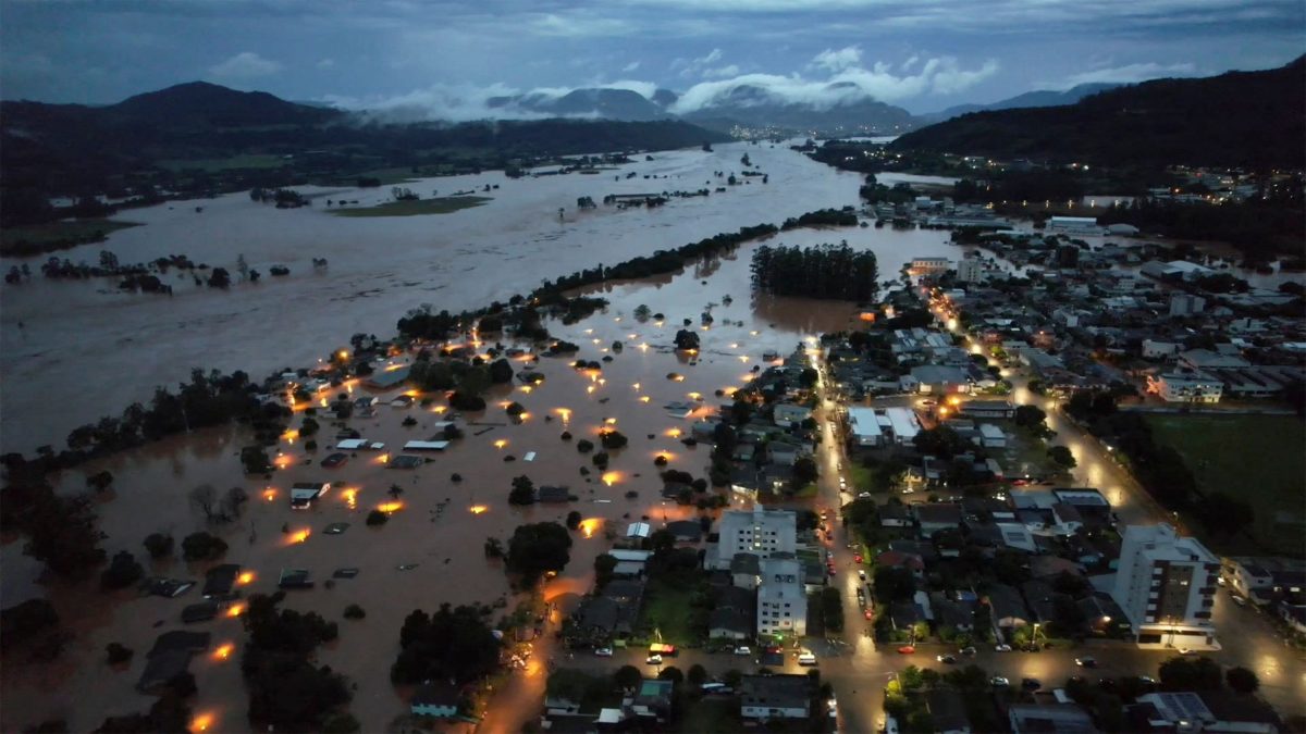 巴西南部暴雨造成至少10人死亡21人失踪