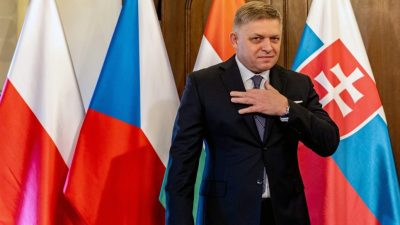 斯洛伐克总理遭暗杀挨5枪 手术后脱离险境