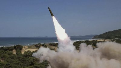 朝鲜试射战术弹道导弹 采用新导航技术