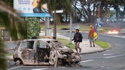 法属新喀里多尼亚暴动 2死百人伤 抗议选制改革