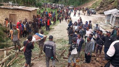 巴布亞新幾內亞山體滑坡 逾300人被埋