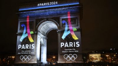 巴黎奥运成捍卫语言新战场 法国会吁主办方运动员尽量用法语