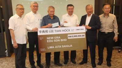 Philanthropist cum developer switches a RM5 million donation from Dong Zong to New Era University College